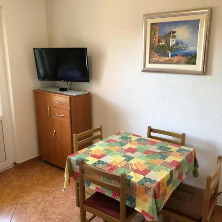 Marijana Apartament *